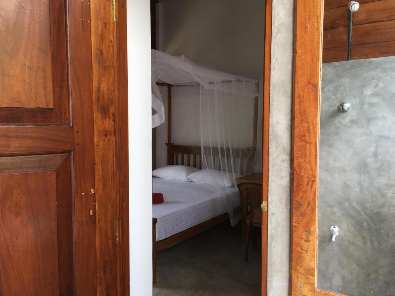 Gold Ocean House Apartment Dikwella Ngoại thất bức ảnh